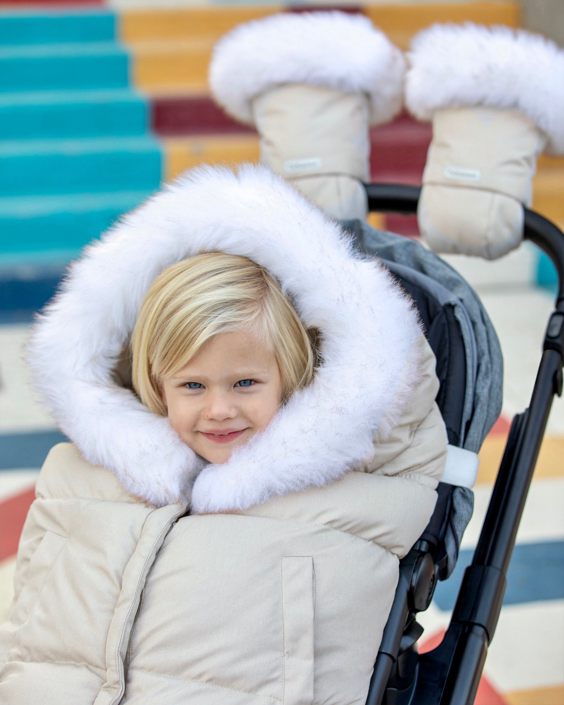 Heather Beige White Faux Fur//